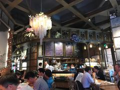 -玛格萝妮(汇智国际商业中心店)