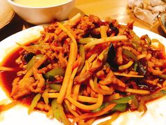 鱼香肉丝-香满园春饼·家常菜(东大桥店)