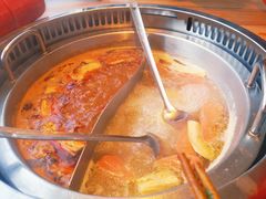 鸳鸯锅-季季红火锅(长沙步行街店)