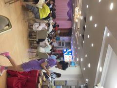 -鹏城人家海鲜酒家·23年老字号(较场尾店)