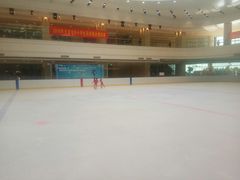 -陈露国际冰上中心(天津嘉里汇店)