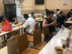 大堂-洪峰浩老北京烧饼夹肉(角门路店)