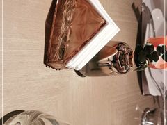 -佐度王子扒房(爱建卓展店)