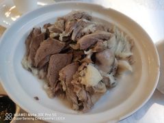 精品手扒羊排-那达慕蒙古风味酒楼
