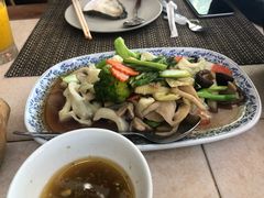 -卷心菜和避孕套餐厅(Pattaya)