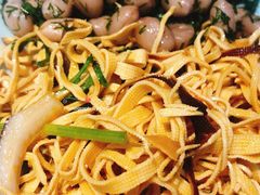 -山河屯铁锅炖(哈西站店)