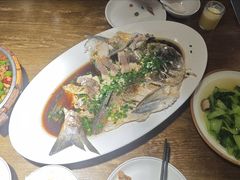 葱油千岛湖包头鱼-建德食府·十八年建德菜(天目里国际街区店)
