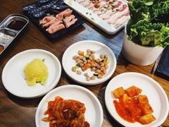-·缸桶屋·韩式牛肋条自助烤肉(西湖D11店)