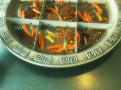 -疯狂的筷子老灶九宫格火锅