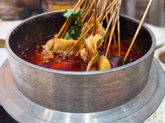 -小董哥烤串·爆汁大油边(故宫店)