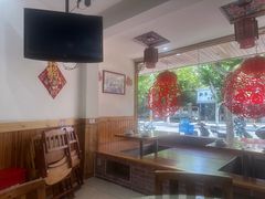 -鹤乡东北菜(崮山路店)