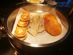 -美食汇海鲜自助餐厅·小龙虾烧烤(富力万达文华酒店)