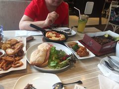 -必胜客(上海新南方商城PH店)