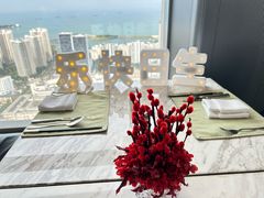 -锦厨自助餐厅·海鲜·牛扒(海口索菲特大酒店)