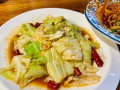 -柴窝堡22号传承新疆菜·新疆辣子鸡