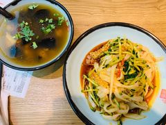 -秦晋味道脆皮肉夹馍(金茂湾店)