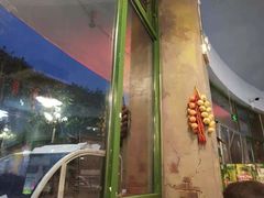 -马路边边串串香(涑河南街店)