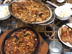 -临街徽菜馆·正宗黄山味
