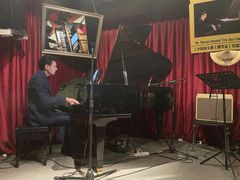 -东岸Cafe 爵士俱乐部
