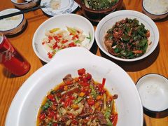 -尚禾厨·湘菜馆(步行街店)