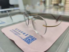 -潘多拉眼镜·蔡司依视路明月(潘家园店)