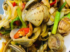 -覃记海鲜美食餐厅