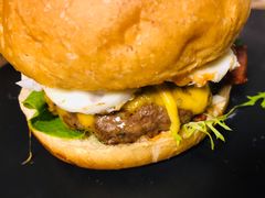 -HIGH FIVE哈福手工汉堡(桂林路店)