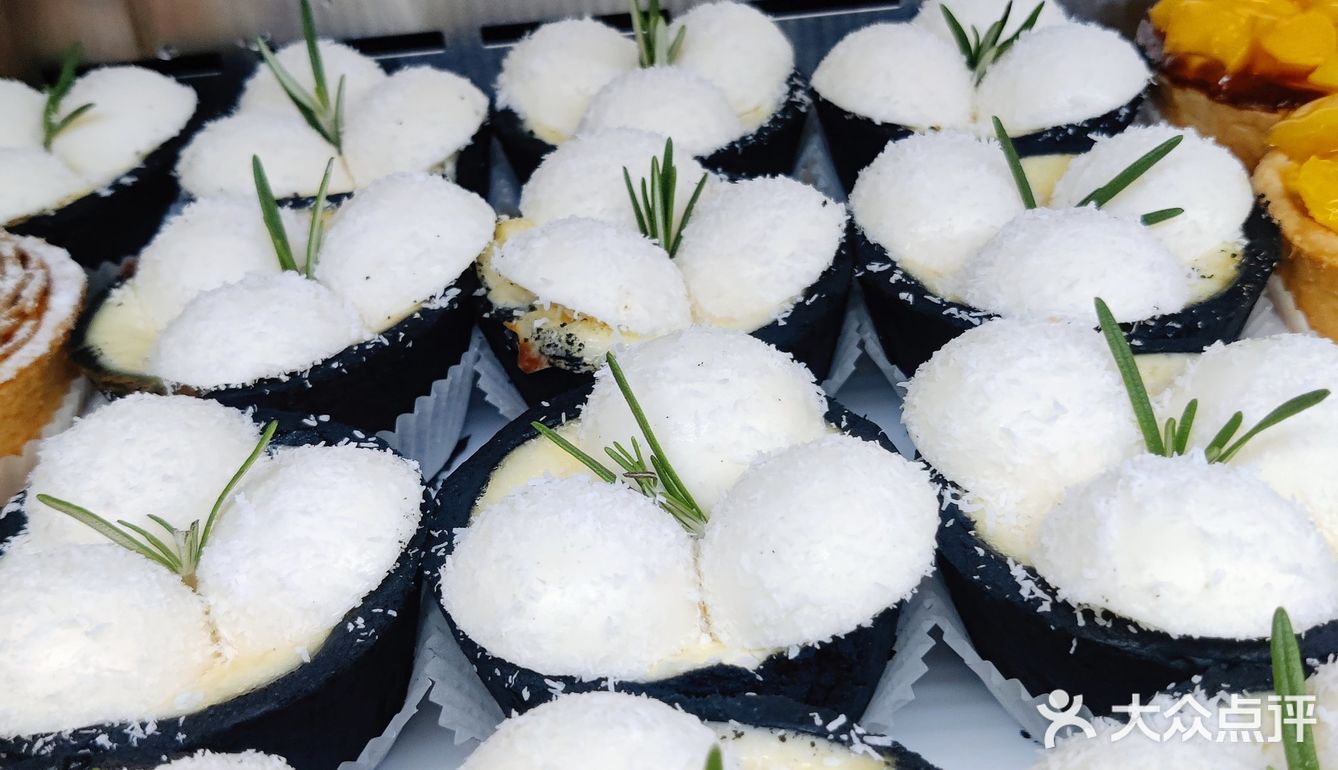 周末有空就会去逛一逛,也很喜欢黛汀烘焙