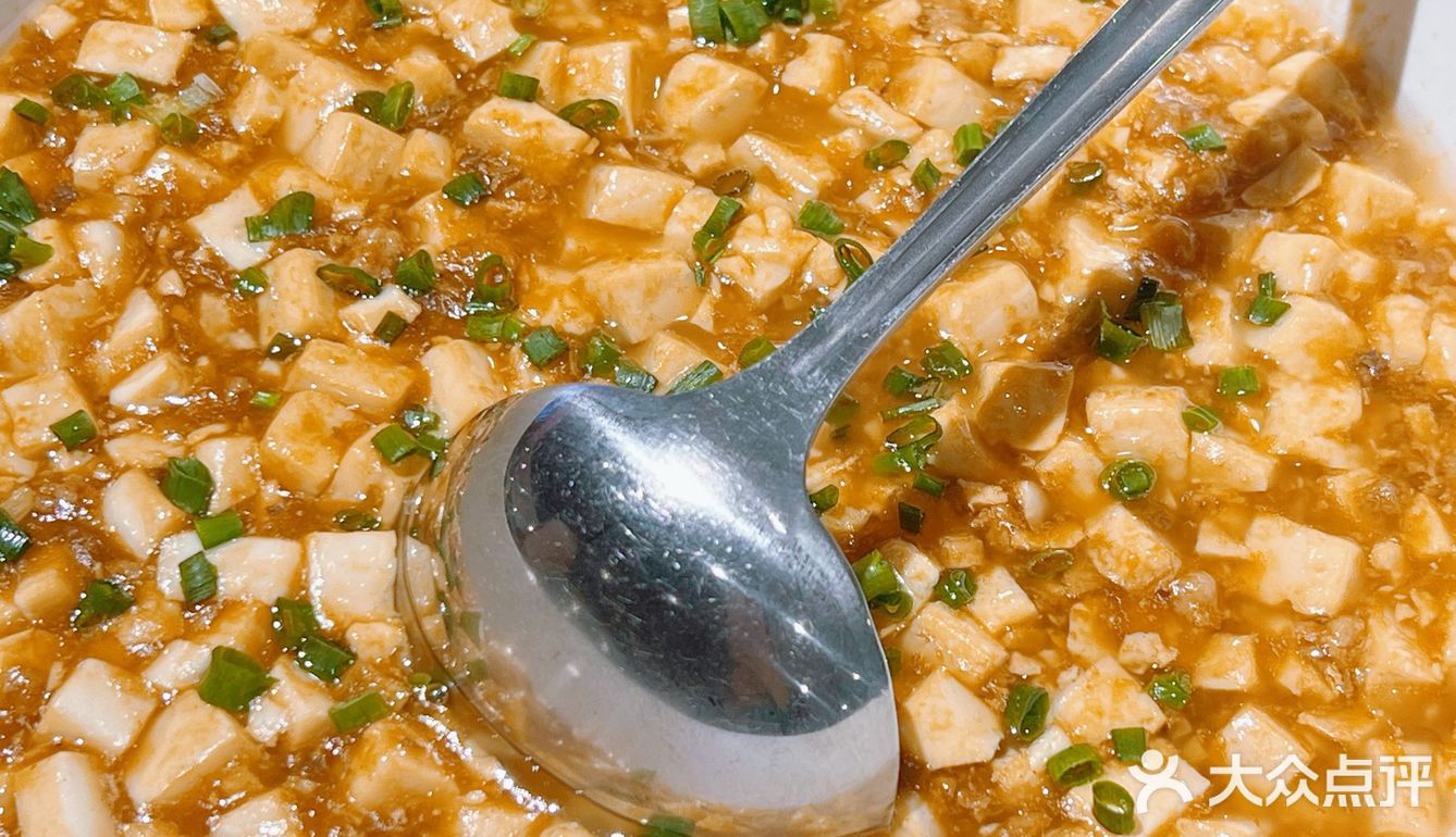 不想多说，但东坡肉配馒头真的绝绝子！