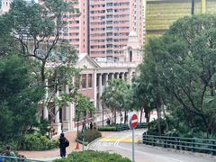 -香港大学