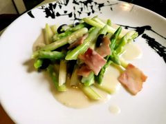 -穹六人间 people 6(岳阳路店)