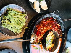 -渝涯重庆豆花老火锅(中赢国际店)