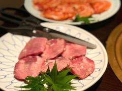 -山川小町·极番烧肉(新地假日广场店)