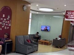 -雅悦齿科(顾村公园店)