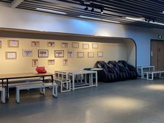 -冰堡国际溜冰场(观澜湖新城MHMALL店)
