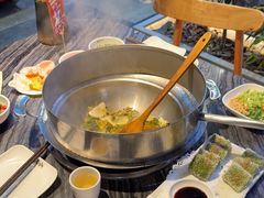 -老船舫·现做活鲜鱼馆(东郊记忆店)