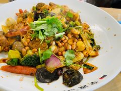 -拿渡·水煮鱼麻辣香锅(王府井奥莱·香江小镇店)