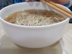 -老西白点心店