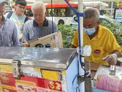 -詹爷爷乌节路街头冰淇淋