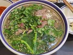 -云阿蛮云南生烫牛肉米线(奉贤路店)