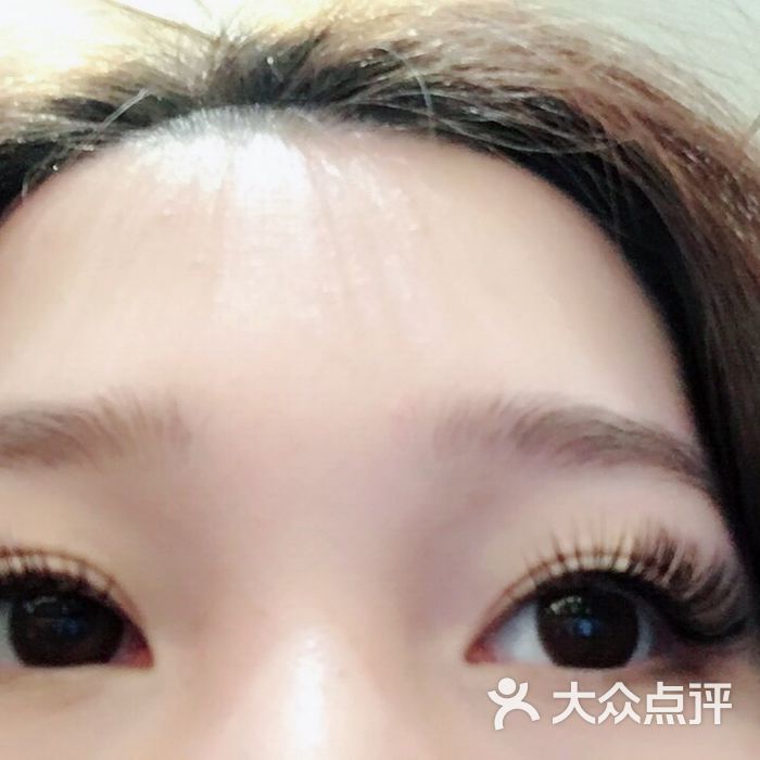 刘娟美甲沙龙