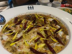 -渔语鱼新川菜Bistro(万象天地店)