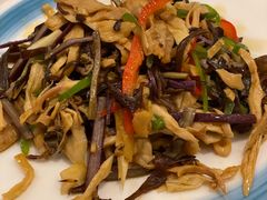 -小厨子私房菜·云南美食店