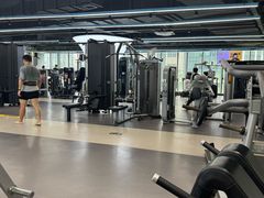 -超鹿运动(五四路恒力城店)