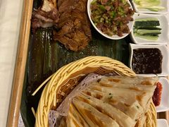 熏肘子卷烙饼套餐-花家怡园