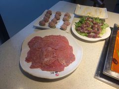 牛叔嫩牛肉-小牛叔鲜切牛肉·火锅·烤肉自助(公济桥路店)