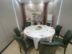 -李连贵熏肉大饼(兴工街店)