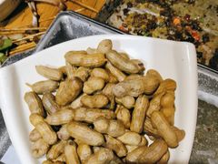盐水花生-管氏翅吧(国展店)