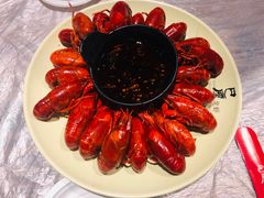 -巴厘龙虾·榜首油焖大虾(音乐学院·沿江酒馆店)