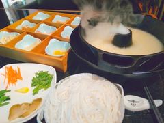 -飞虎过桥米线(翠湖店)